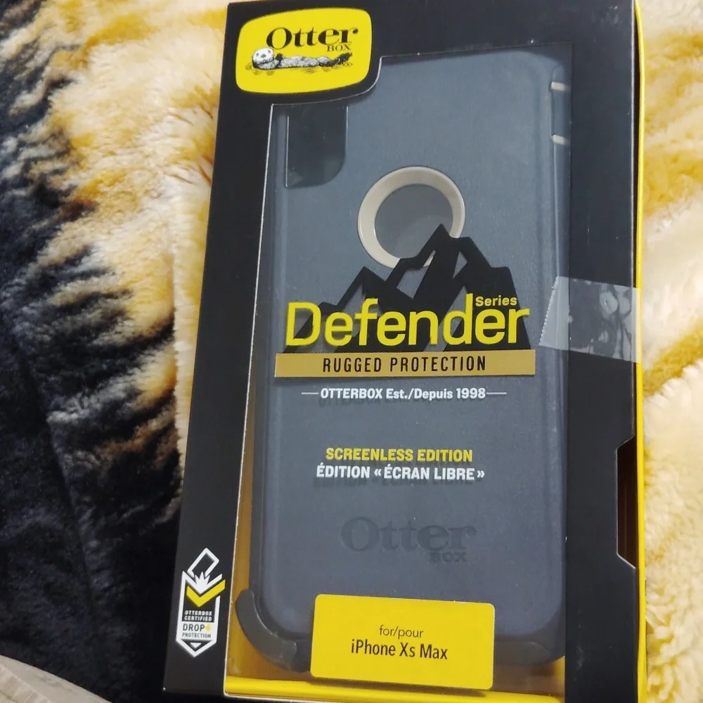 Otterbox Defender Screenless Edition for iPhone XS Max and iPhone 2019 XL